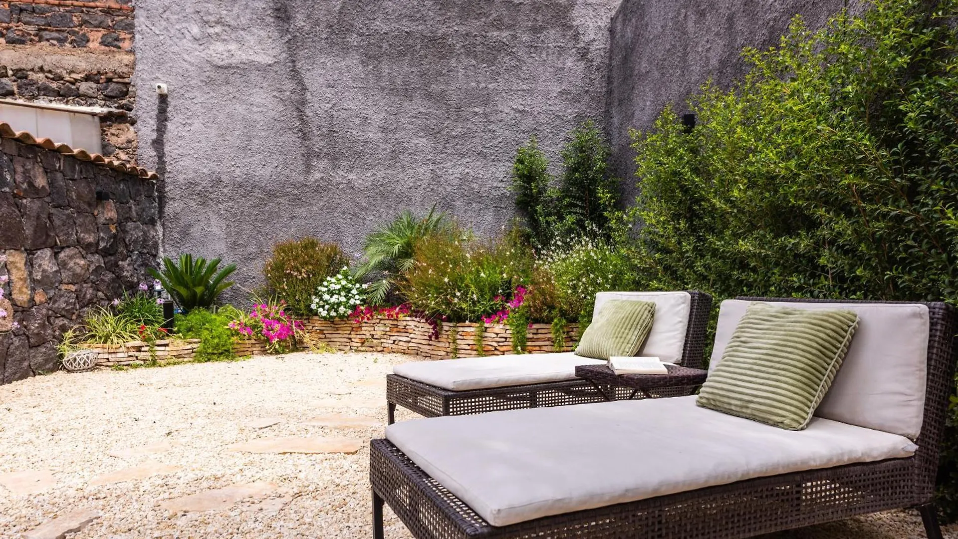 Leone Apartment With Garden By Wonderful Italy Catania 0*,